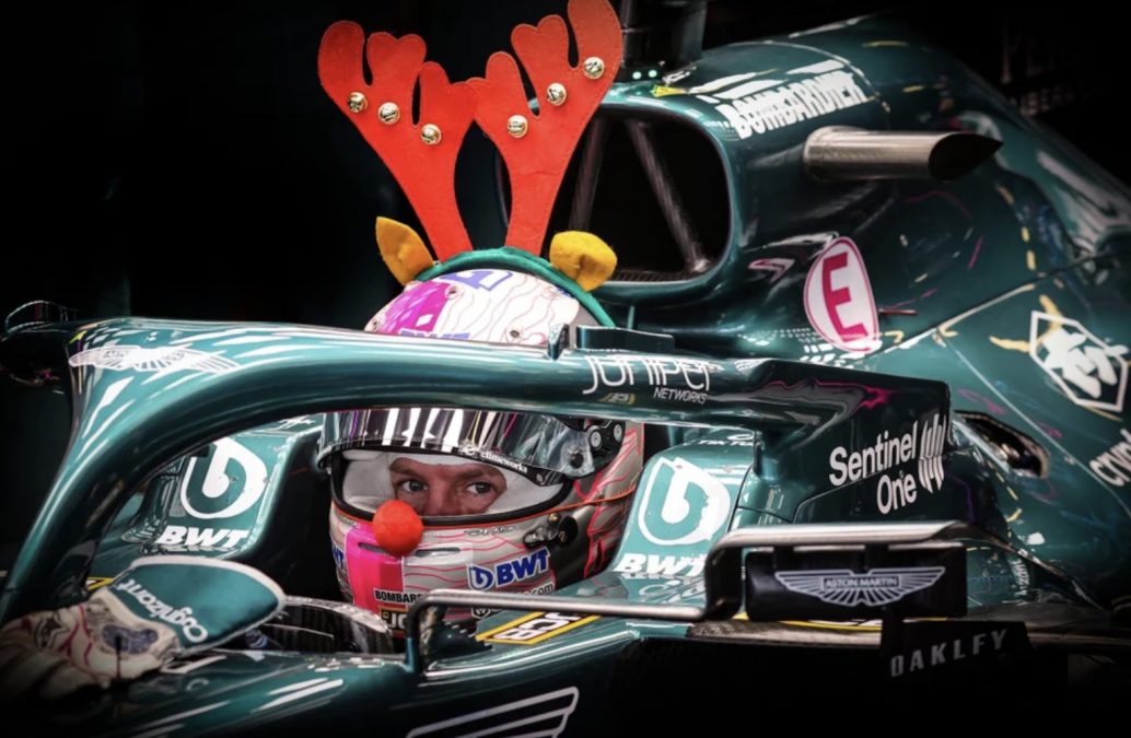 Casco natalizio Sebastian Vettel