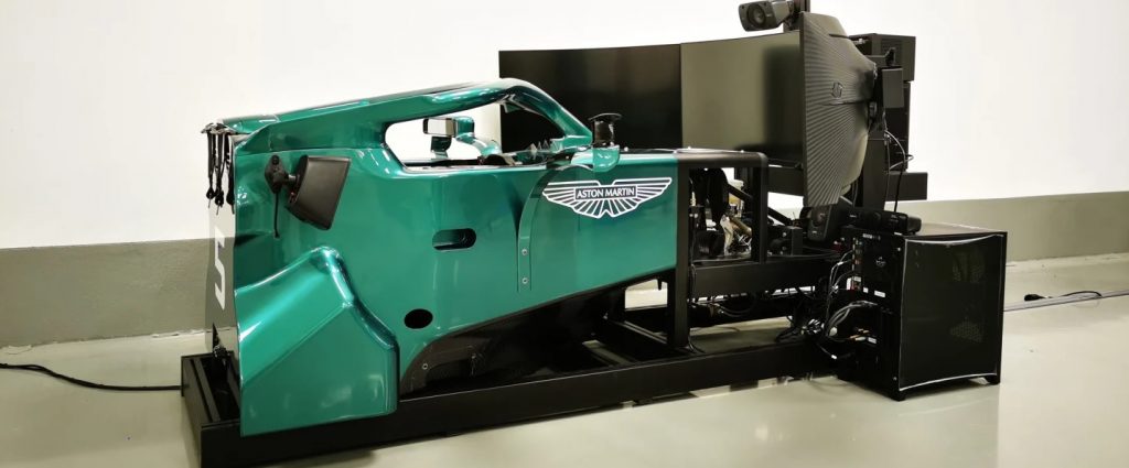 Sebastian Vettel Aston Martin simulatore