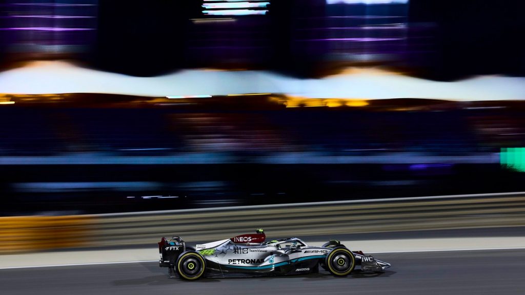 Mercedes W13 Lewis Hamilton Bahrain