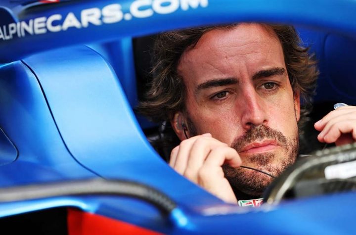 Alonso test Aston Martin