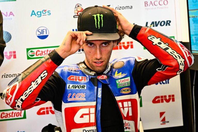 Motogp Alex Rins Alza Bandiera Bianca A Motegi Troppo Dolore E