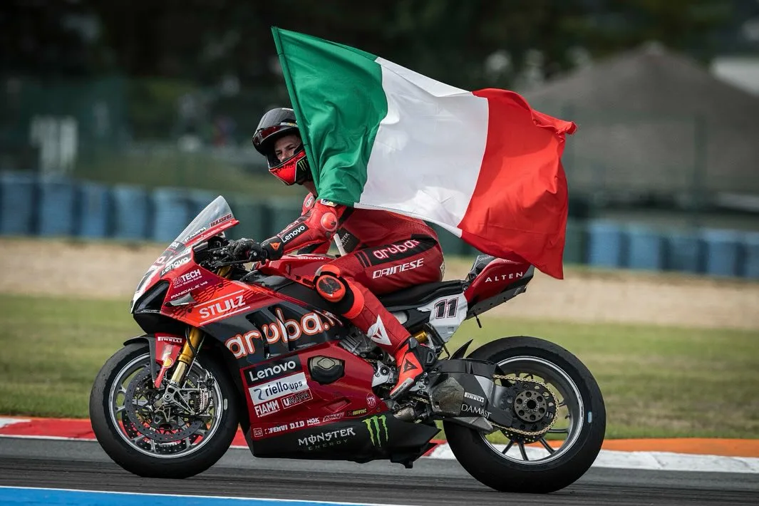 Nicolò Bulega superpole SBK Ducati Team Aruba