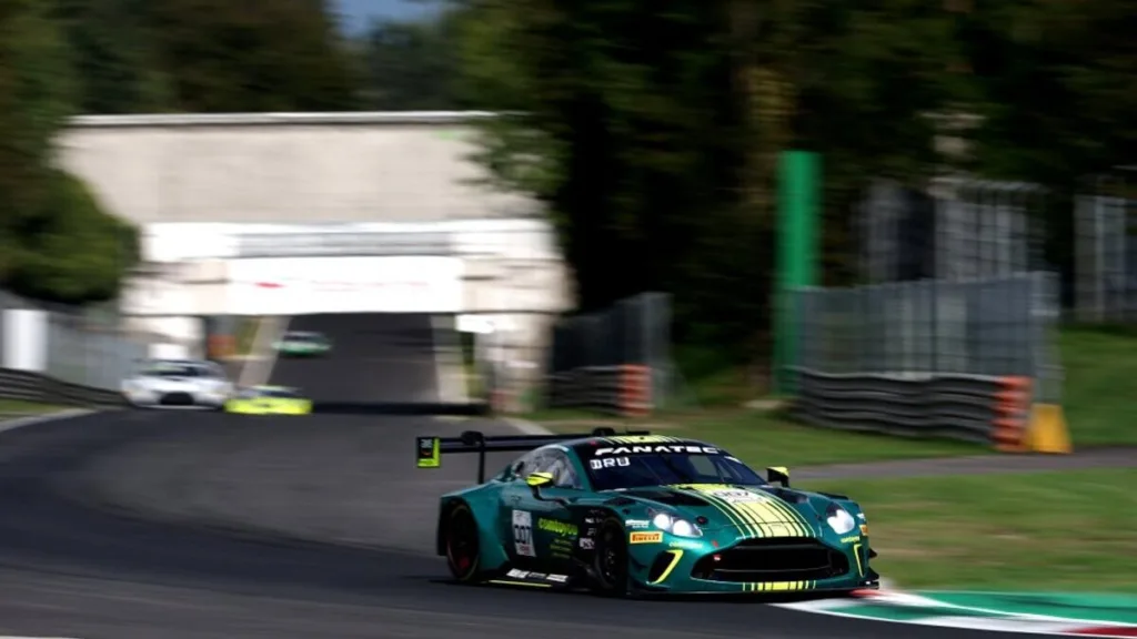 Comtoyou Racing Aston Martin Monza GTWCE