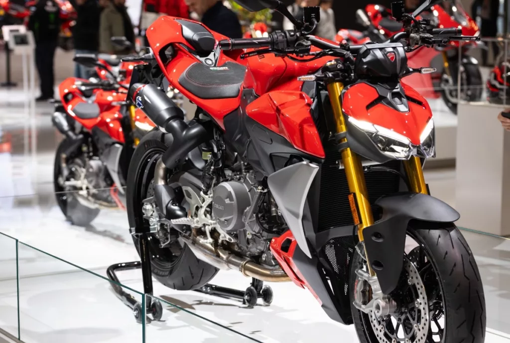 EICMA 2024 Ducati Streetfighter V2