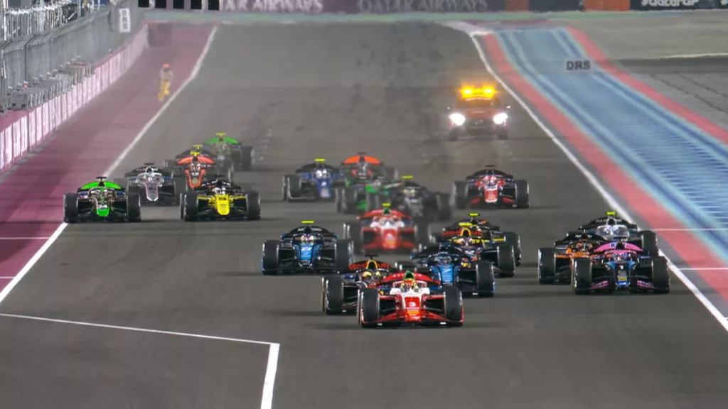 sprint race qatar f2