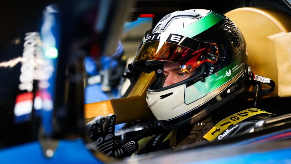 Mick Schumacher a bordo della Alpine della classe Hypercar del WEC 2025.